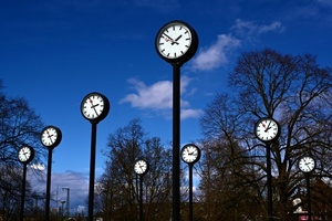 Beschwerden nach Zeitumstellung: Frauen laut Umfrage deutlich häufiger betroffen