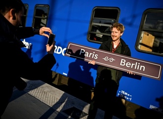 Neuer Nachtzug aus Paris pünktlich in Berlin angekommen