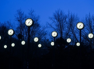 In Deutschland gilt wieder die Sommerzeit - Uhren um eine Stunde vorgestellt