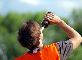 Prien will ''begleitetes Trinken'' ab 14 Jahren abschaffen