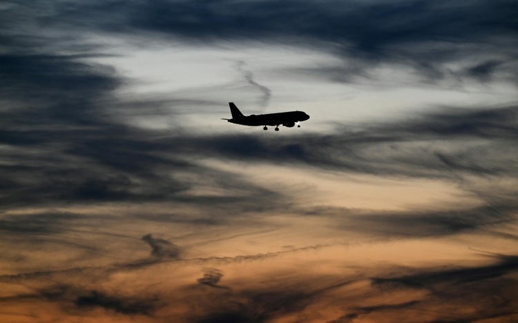 Bundeskabinett beschließt Senkung der Luftverkehrsteuer