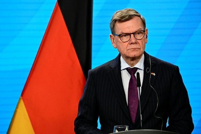 Bundesaußenminister Wadephul verteidigt Nato gegen Kritik Trumps