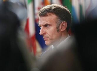 Röttgen gegen Macrons Verhandlungsvorschlag zur Straße von Hormus