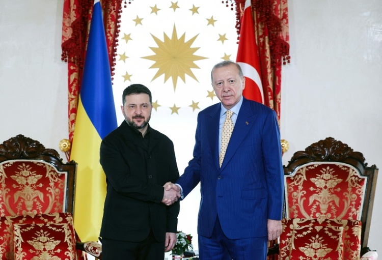 Selenskyj und Erdogan beraten in Istanbul über Ukraine-Krieg und Energiesicherheit