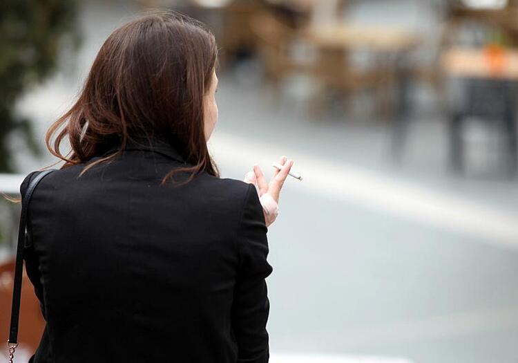 Jeder Zweite für Steuererhöhungen auf Tabak und Spirituosen