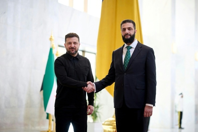 Selenskyj trifft syrischen Übergangspräsidenten al-Scharaa in Damaskus