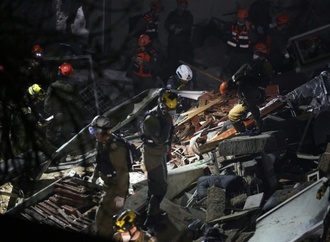 Drei Vermisste und vier Verletzte nach Einschlag von iranischer Rakete in Haifa