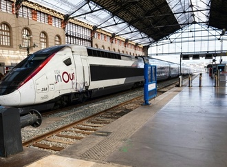 TGV kollidiert mit Lastwagen in Frankreich - ein Todesopfer