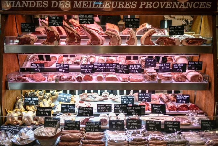 Deutsche essen wieder mehr Fleisch - vor allem Geflügel