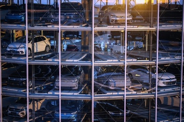 Im März mehr E-Autos als Benziner neu zugelassen