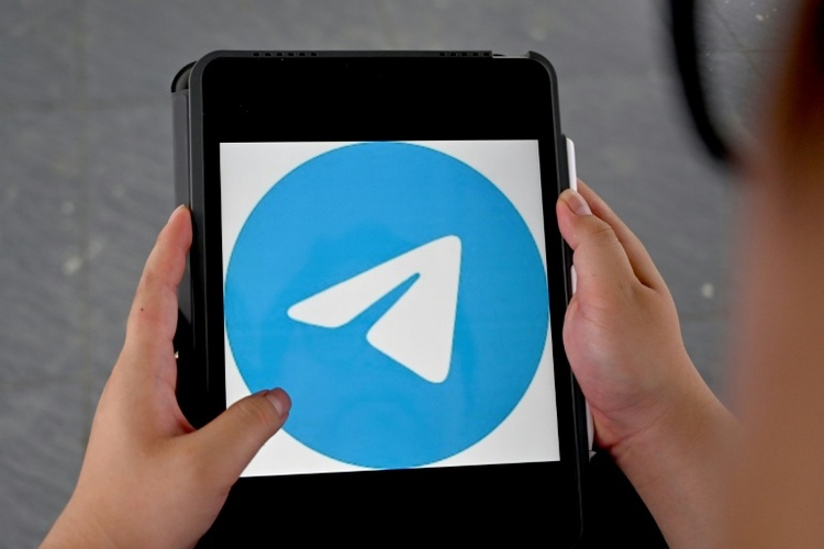 Experten enthüllen unerlaubten Handel mit Nacktbildern von Frauen auf Telegram