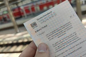 Energiepreise: Linke will Rückkehr des 9-Euro-Tickets