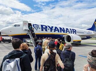 Kerosin-Preise: Ryanair schließt Flugstornierungen nicht aus