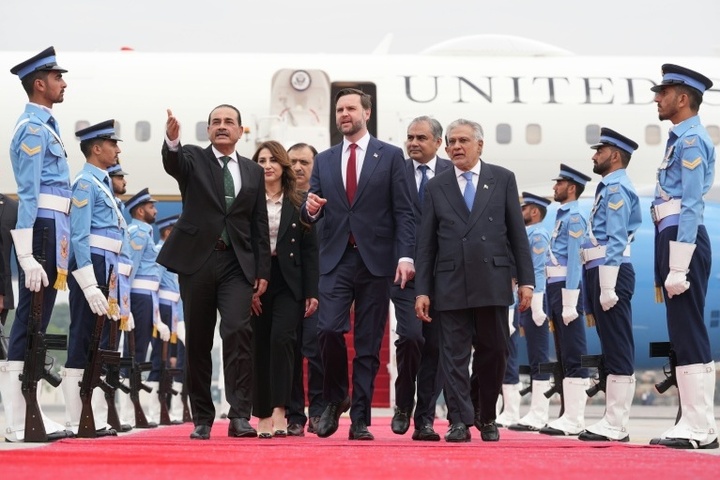 US-Vizepräsident Vance zu Verhandlungen mit Iran in Pakistan eingetroffen