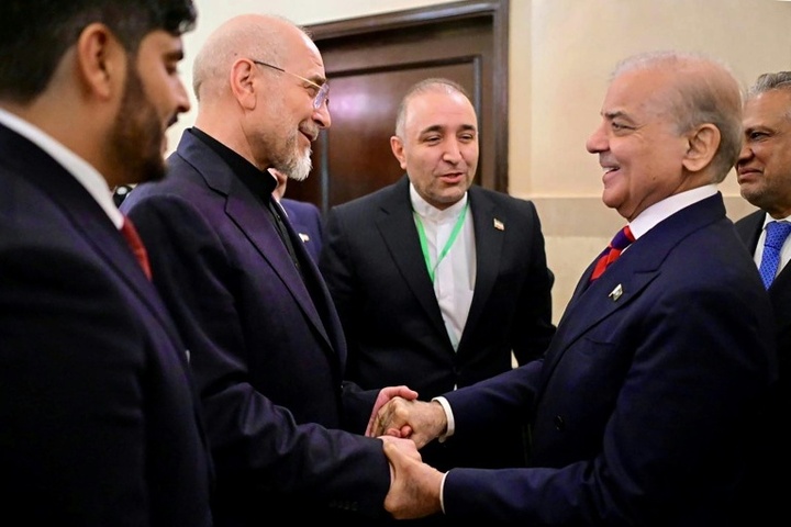 Weißes Haus: USA führen mit Iran und Pakistan direkte Dreiergespräche