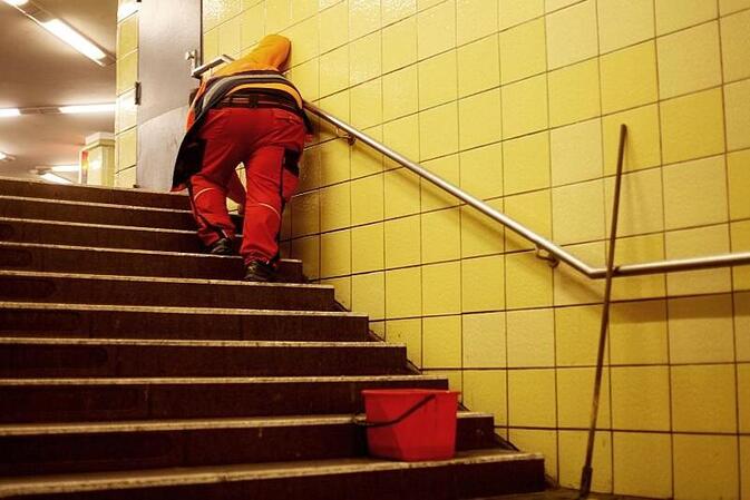 Unternehmen sparen an Reinigungen