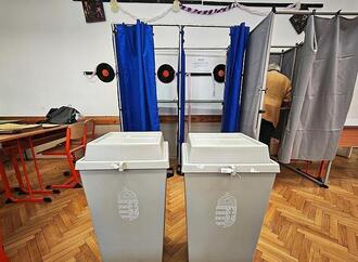 Wahl in Ungarn: Orbáns Sprecher wittert schon Betrug