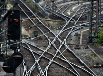 Kabelschaden legt Gelsenkirchener Hauptbahnhof lahm - Polizei prüft Sabotage