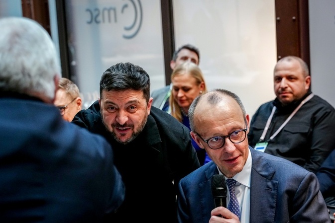 Merz empfängt Selenskyj zu deutsch-ukrainischen Konsultationen