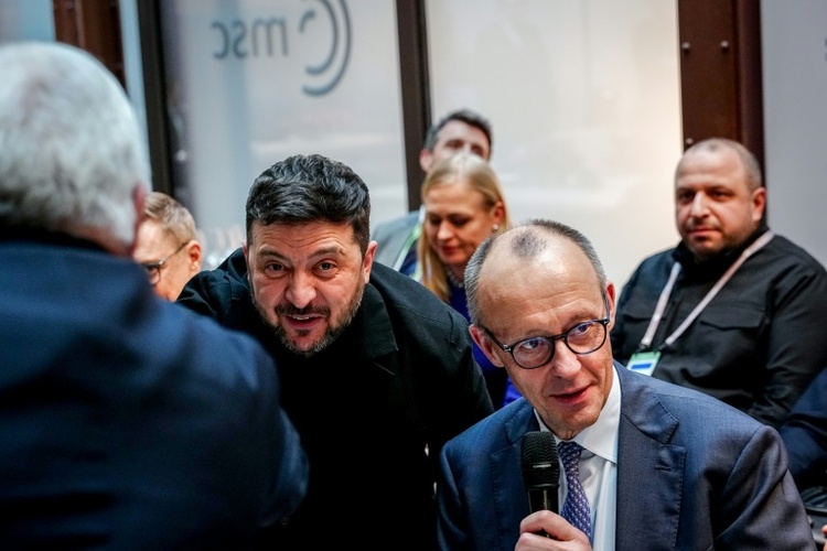 Merz empfängt Selenskyj zu deutsch-ukrainischen Konsultationen