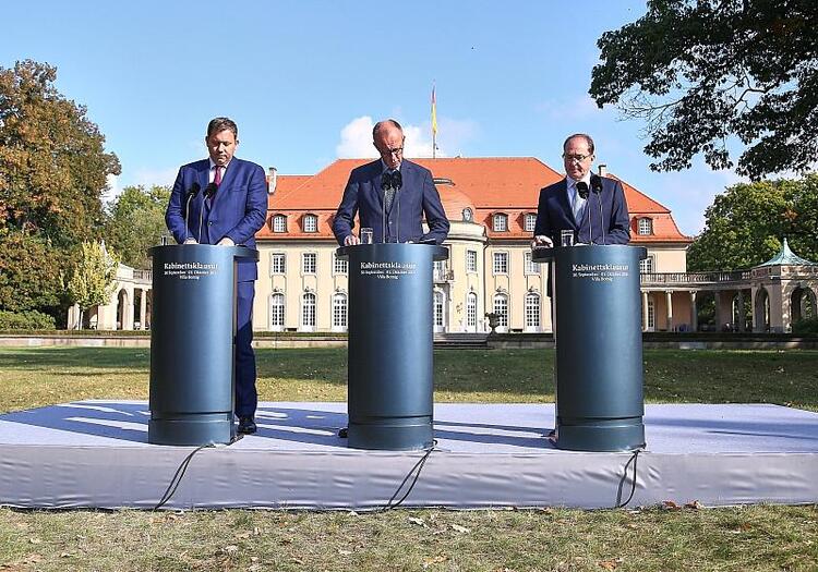 Spitzentreffen in Villa Borsig drohte ohne Ergebnis zu enden