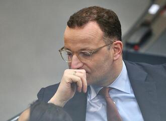 Spahn stellt nach Tankrabatt weitere Maßnahmen in Aussicht