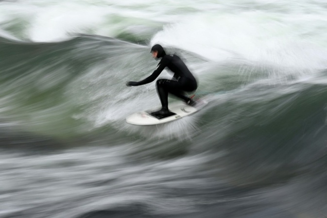 Neuer Münchner Oberbürgermeister stellt Rückkehr von Eisbachwelle bis Sommer in Aussicht