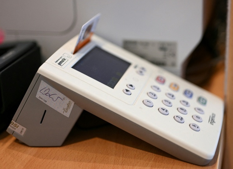 Krankenkassen-Reform: Grüne und SPD kritisieren Warkens Sparpläne