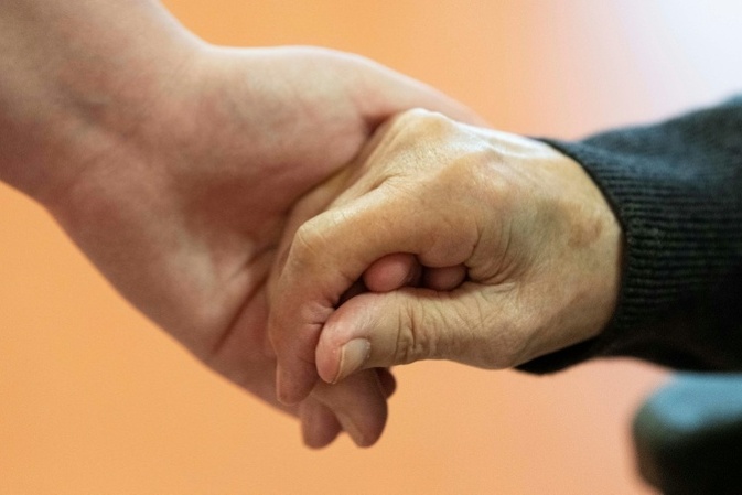 Bewertung neuer Alzheimer-Wirkstoffe: Fachleute sehen ''unglückliches Signal''