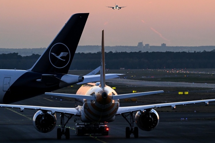 Airline-Verband warnt vor Flugausfällen wegen Kerosinmangels ab Ende Mai in Europa