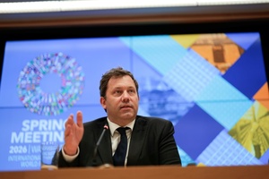 Möglicher Kerosinmangel: Klingbeil fordert Vorbereitungen in Deutschland