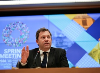 Möglicher Kerosinmangel: Klingbeil fordert Vorbereitungen in Deutschland