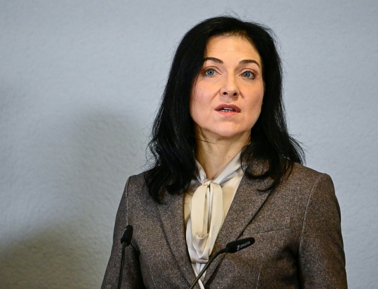 Ministerin Reiche lädt zu Gespräch über Kerosinversorgung