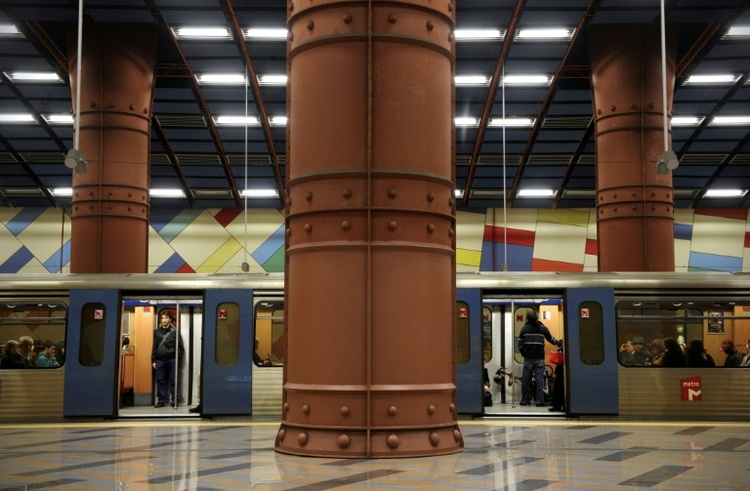 Neue Metrolinie in Lissabon: EU-Kommission wirft chinesischen Zulieferer raus