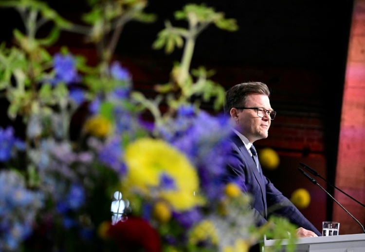 Umweltminister Schneider lehnt Stromnetzpläne von Wirtschaftsministerin Reiche ab