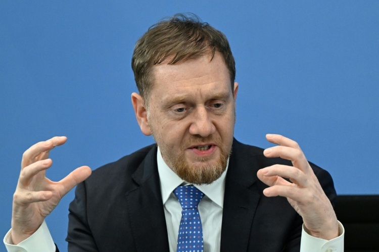 Sachsens Ministerpräsident fordert grundlegenden Politikwechsel
