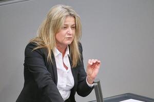 CSU-Finanzpolitikerin attackiert Tankstellenbetreiber