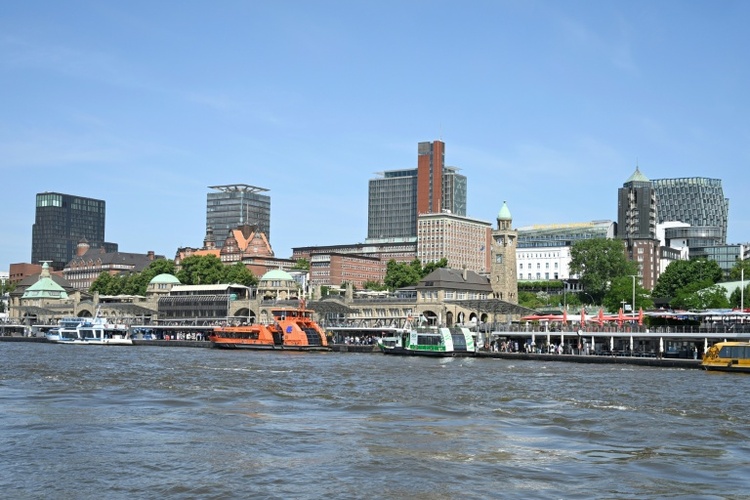 Frau erschlagen und Leiche in Schrank versteckt: Lange Haftstrafe in Hamburg