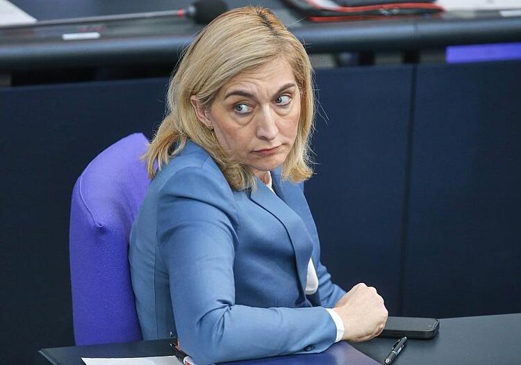 Ex-Gesundheitsminister Lauterbach kritisiert Warkens Sparpaket