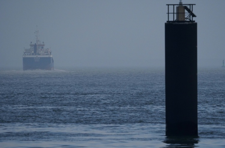 Gewässerverunreinigung in Nordsee festgestellt - verdächtiger Tanker ermittelt