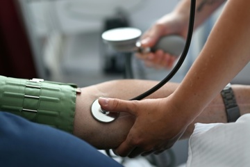 Ausgaben für Pflege haben sich binnen zehn Jahren mehr als verdoppelt