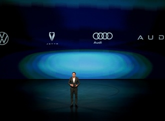 Konzernchef Blume: VW plant Einstieg ins Rüstungsgeschäft