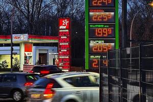 Umfrage: Mehrheit verändert Fahrverhalten trotz hoher Preise nicht