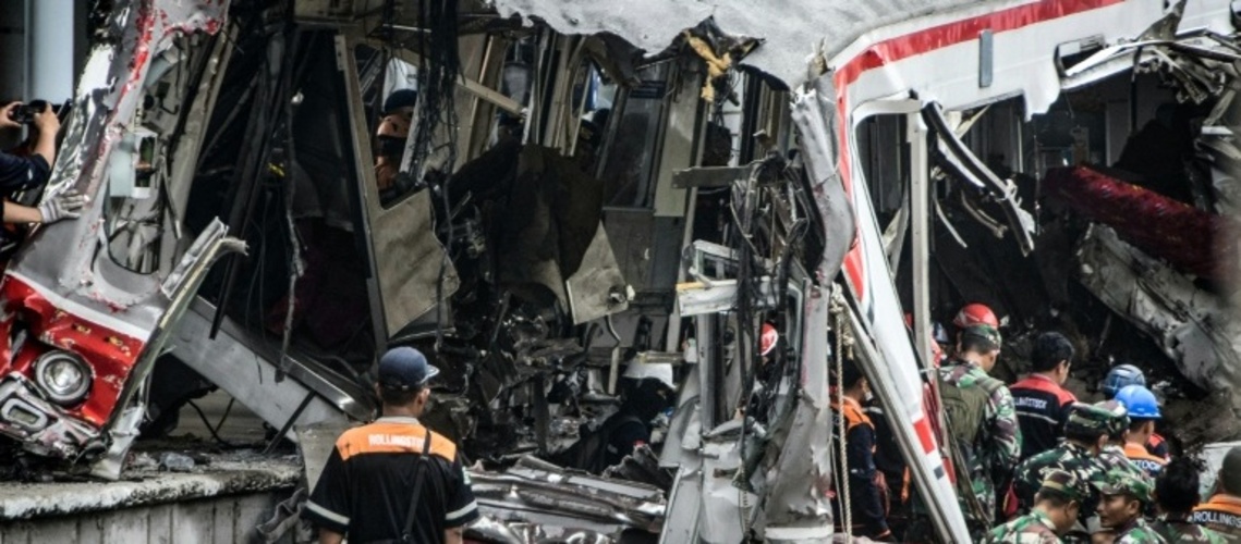 Mittlerweile 16 Tote durch schweres Zugunglück in Indonesien - alle Opfer Frauen