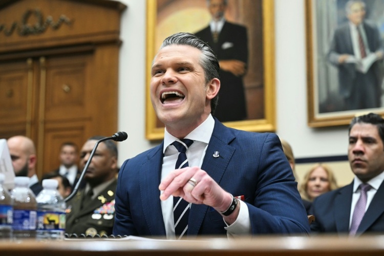 Erste Anhörung von Hegseth seit Beginn des Iran-Krieges - Scharfe Kritik der Demokraten