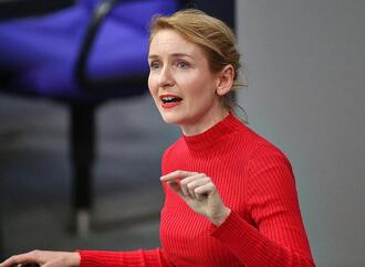 Linken-Chefin stellt sich auf Neuwahlen ein