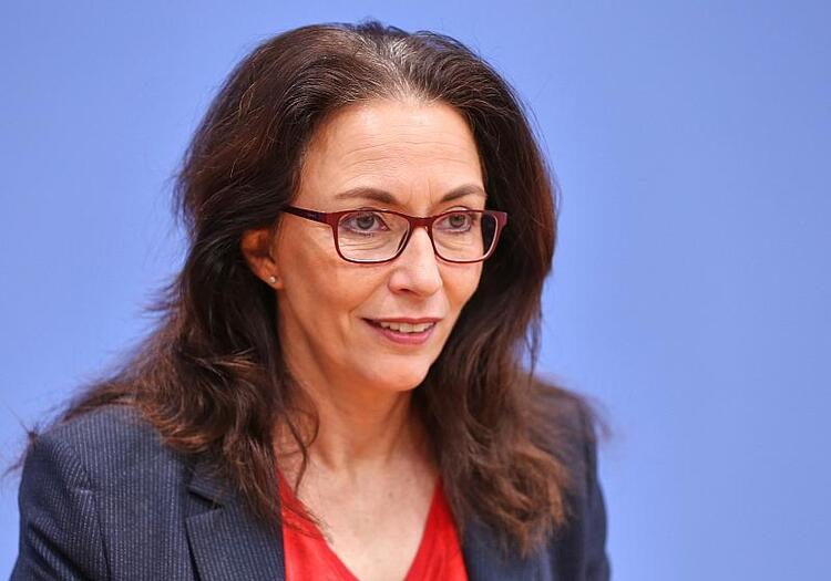 DGB-Chefin kritisiert Wirtschaftspolitik der Regierung