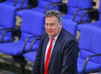 Koalitionspolitiker kritisieren von Stetten wegen Zweifeln an Koalition