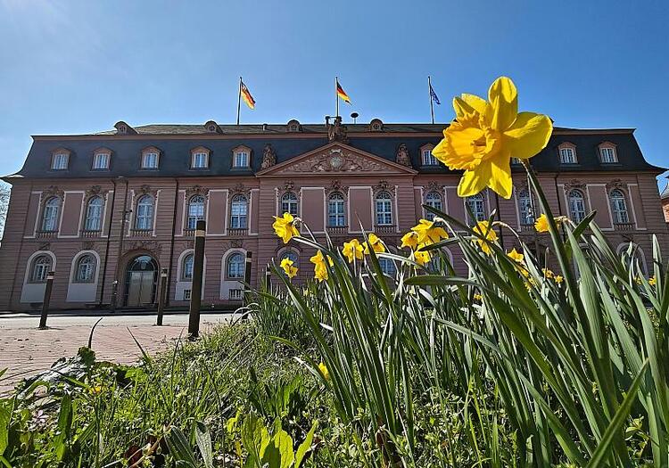 CDU und SPD in Rheinland-Pfalz stellen Koalitionsvertrag vor