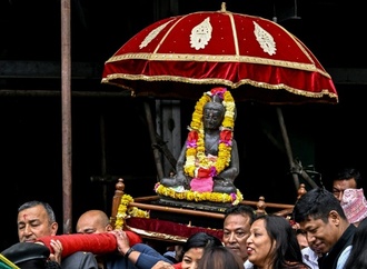 Entwendete Buddha-Statue kehrt aus New York in Tempel in Kathmandu zurück